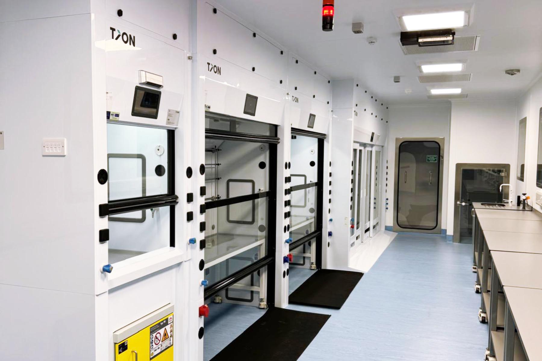 Bio-Techne Cleanroom Laboratory